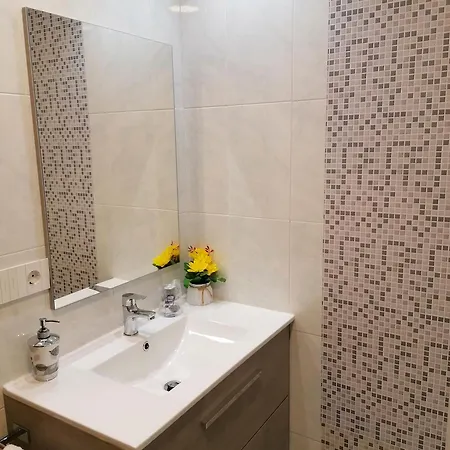 Samil Primera Linea De Playa Apartment *