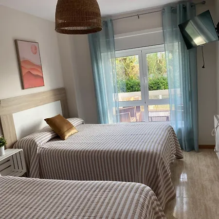 Samil Primera Linea De Playa Apartament