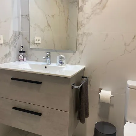 Samil Primera Linea De Playa Apartament